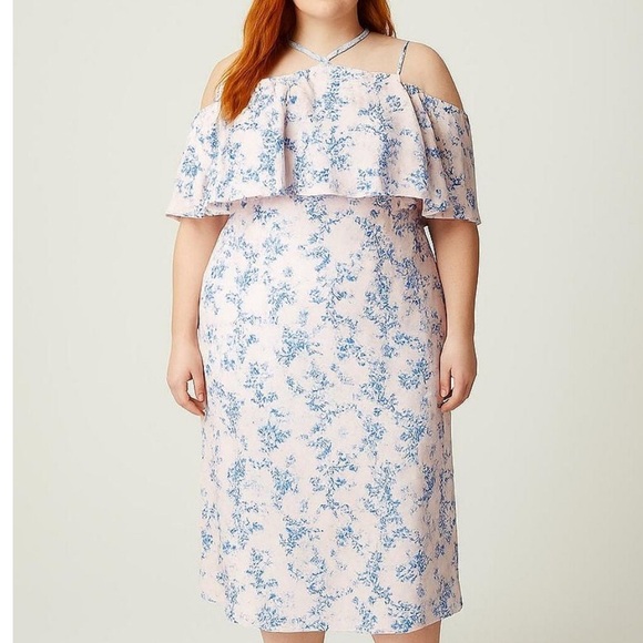 Chic Blue Floral Midi Dress - Picture 1 of 6